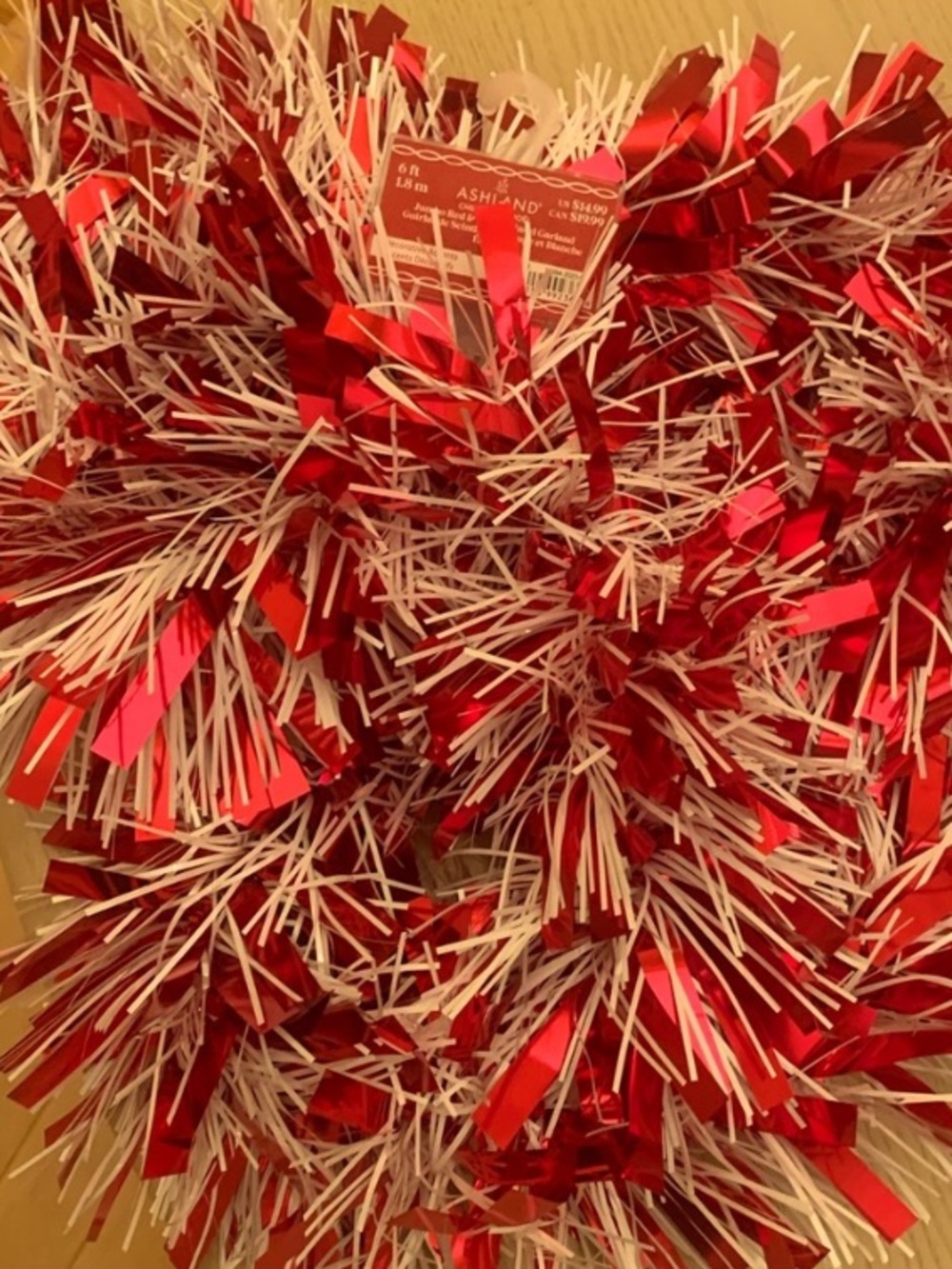 🧑‍🎄🎅 Christmas in July Sale🧑‍🎄🎅
 Jumbo Red/White Tinsel Garland6ft